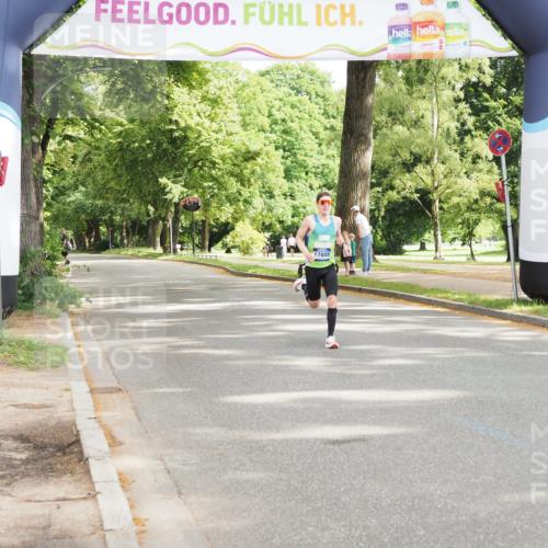 29.06.2025 - hella hamburg halbmarathon MichiJ http://msf.ph/oto/8155777 29.06.2025 10:02:47 Zwischen KM18-KM19  meine-sportfotos.de