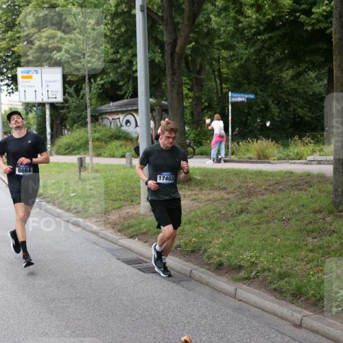 29.06.2025 - hella hamburg halbmarathon Yannick Fuchs http://msf.ph/oto/8155778 29.06.2025 10:38:07 20KM 3109, 3116, 3124, 3146, 3437, 3928, 5506, 5692, 6495, 6705, 6991, 7093, 7185, 7451, 8145, 8218, 8664, 8900, 9043, 9114, 9931, 10246, 10493, 11153, 11648, 11778, 11848, 12327, 12438, 12623, 12657, 13348, 13897, 14690, 14861, 15383, 15932, 16105, 16301, 16547, 16549, 16648, 16720, 16997, 17376, 17391, 17403, 17516, 17912, 18678, 18775, 18942, 19090 meine-sportfotos.de