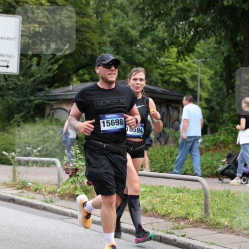 29.06.2025 - hella hamburg halbmarathon Yannick Fuchs http://msf.ph/oto/8155813 29.06.2025 10:58:23 20KM 2298, 2463, 2810, 3919, 4542, 6100, 7474, 7907, 8171, 8810, 8890, 9254, 9680, 9816, 10694, 11960, 12426, 12479, 12646, 13503, 13901, 14225, 14822, 14970, 15698, 15797, 16455, 16594, 16753, 17533, 18321, 18440, 18739, 19240 meine-sportfotos.de