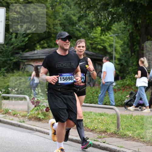 29.06.2025 - hella hamburg halbmarathon Yannick Fuchs http://msf.ph/oto/8155815 29.06.2025 10:58:23 20KM 2298, 2463, 2810, 3919, 4542, 6100, 7474, 7907, 8171, 8810, 8890, 9254, 9680, 9816, 10694, 11960, 12426, 12479, 12646, 13503, 13901, 14225, 14822, 14970, 15698, 15797, 16455, 16594, 16753, 17533, 18321, 18440, 18739, 19240 meine-sportfotos.de