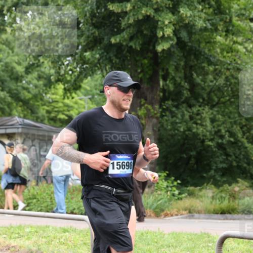 29.06.2025 - hella hamburg halbmarathon Yannick Fuchs http://msf.ph/oto/8155819 29.06.2025 10:58:24 20KM 2298, 2463, 2810, 3919, 4542, 6100, 7474, 8171, 8810, 8890, 9254, 9680, 9816, 10694, 11960, 12426, 12479, 12646, 13503, 13901, 14225, 14822, 14970, 15698, 15797, 16455, 16594, 16753, 17533, 18321, 18440, 18739, 19240 meine-sportfotos.de