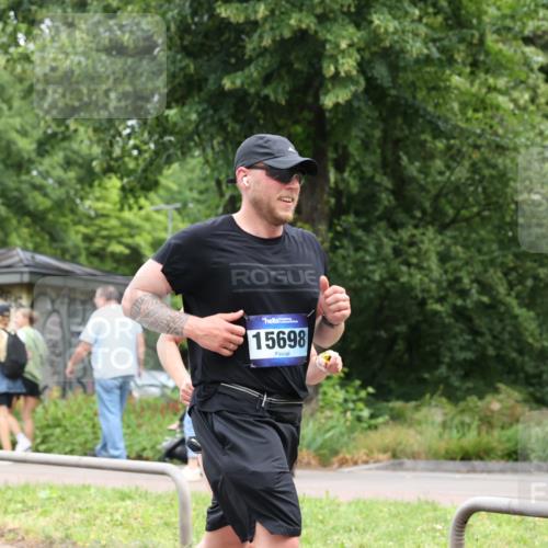 29.06.2025 - hella hamburg halbmarathon Yannick Fuchs http://msf.ph/oto/8155827 29.06.2025 10:58:24 20KM 2298, 2463, 2810, 3919, 4542, 6100, 7474, 8171, 8810, 8890, 9254, 9680, 9816, 10694, 11960, 12426, 12479, 12646, 13503, 13901, 14225, 14822, 14970, 15698, 15797, 16455, 16594, 16753, 17533, 18321, 18440, 18739, 19240 meine-sportfotos.de
