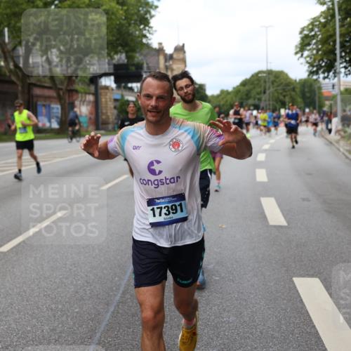 29.06.2025 - hella hamburg halbmarathon Yannick Fuchs http://msf.ph/oto/8155853 29.06.2025 10:38:08 20KM 3109, 3116, 3124, 3146, 3437, 5506, 5692, 6495, 6705, 6991, 7093, 7185, 7451, 8145, 8218, 8664, 8900, 9043, 9114, 9931, 10246, 10493, 11153, 11648, 11778, 11848, 12327, 12438, 12623, 12657, 13348, 13897, 14690, 14861, 15383, 15932, 16105, 16301, 16547, 16549, 16648, 16720, 17376, 17391, 17403, 17516, 17912, 18678, 18775, 18942, 19090 meine-sportfotos.de