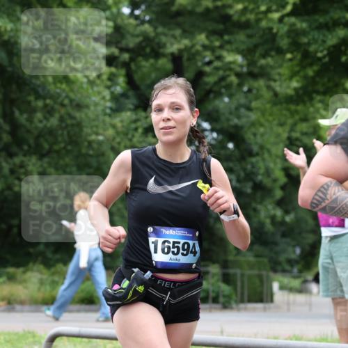 29.06.2025 - hella hamburg halbmarathon Yannick Fuchs http://msf.ph/oto/8155855 29.06.2025 10:58:24 20KM 2298, 2463, 2810, 3919, 4542, 6100, 7474, 8171, 8810, 8890, 9254, 9680, 9816, 10694, 11960, 12426, 12479, 12646, 13503, 13901, 14225, 14822, 14970, 15698, 15797, 16455, 16594, 16753, 17533, 18321, 18440, 18739, 19240 meine-sportfotos.de