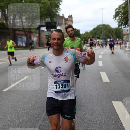 29.06.2025 - hella hamburg halbmarathon Yannick Fuchs http://msf.ph/oto/8155878 29.06.2025 10:38:08 20KM 3109, 3116, 3124, 3146, 3437, 5506, 5692, 6495, 6705, 6991, 7093, 7185, 7451, 8145, 8218, 8664, 8900, 9043, 9114, 9931, 10246, 10493, 11153, 11648, 11778, 11848, 12327, 12438, 12623, 12657, 13348, 13897, 14690, 14861, 15383, 15932, 16105, 16301, 16547, 16549, 16648, 16720, 17376, 17391, 17403, 17516, 17912, 18678, 18775, 18942, 19090 meine-sportfotos.de