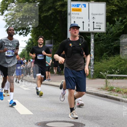 29.06.2025 - hella hamburg halbmarathon Yannick Fuchs http://msf.ph/oto/8155905 29.06.2025 10:58:25 20KM 2298, 2463, 2810, 3919, 4542, 6100, 7474, 8171, 8810, 8890, 9254, 9680, 9816, 10694, 11960, 12426, 12479, 12646, 13901, 14225, 14822, 14970, 15698, 15797, 16455, 16594, 16753, 17533, 18321, 18440, 18739, 19240 meine-sportfotos.de