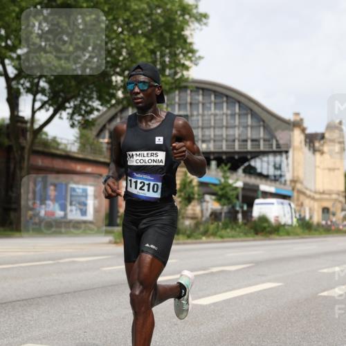 29.06.2025 - hella hamburg halbmarathon Yannick Fuchs http://msf.ph/oto/8155923 29.06.2025 10:16:30 20KM 6530, 11210, 14717, 14766, 14933, 16120, 16988, 17402, 19075 meine-sportfotos.de