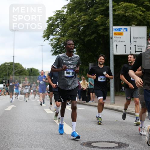 29.06.2025 - hella hamburg halbmarathon Yannick Fuchs http://msf.ph/oto/8155955 29.06.2025 10:58:26 20KM 2298, 2463, 3919, 4542, 6100, 7474, 8171, 8810, 8890, 9254, 9680, 9816, 10694, 11960, 12426, 12479, 12646, 12843, 13901, 14225, 14822, 14970, 15698, 15797, 16455, 16594, 16753, 18321, 18440, 18739, 19240 meine-sportfotos.de