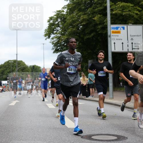 29.06.2025 - hella hamburg halbmarathon Yannick Fuchs http://msf.ph/oto/8155961 29.06.2025 10:58:26 20KM 2298, 2463, 3919, 4542, 6100, 7474, 8171, 8810, 8890, 9254, 9680, 9816, 10694, 11960, 12426, 12479, 12646, 12843, 13901, 14225, 14822, 14970, 15698, 15797, 16455, 16594, 16753, 18321, 18440, 18739, 19240 meine-sportfotos.de