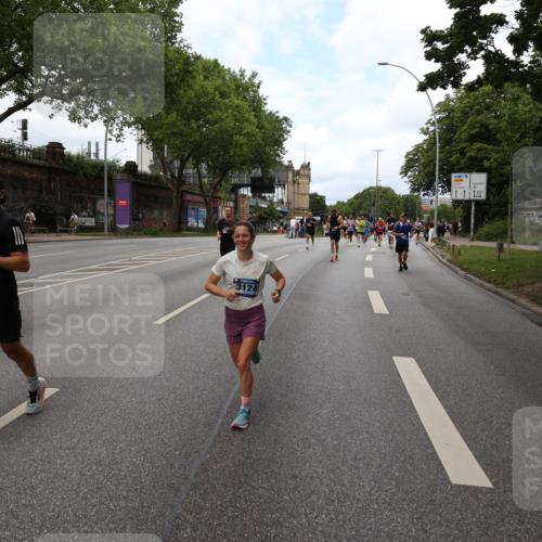 29.06.2025 - hella hamburg halbmarathon Yannick Fuchs http://msf.ph/oto/8156000 29.06.2025 10:38:10 20KM 3109, 3116, 3124, 3146, 3437, 5506, 5692, 6495, 6705, 6991, 7093, 7185, 7451, 8145, 8218, 8664, 8900, 9043, 9081, 9931, 10246, 10493, 10669, 11153, 11346, 11648, 11778, 11848, 12327, 12438, 12623, 12657, 13348, 13897, 14690, 14861, 15383, 15932, 16105, 16301, 16547, 16549, 16648, 16720, 17376, 17403, 17516, 17912, 18678, 18775, 18942, 19090 meine-sportfotos.de