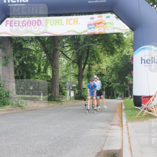 29.06.2025 - hella hamburg halbmarathon KatJ http://msf.ph/oto/8156287 29.06.2025 09:00:14 Zwischen KM18-KM19  meine-sportfotos.de