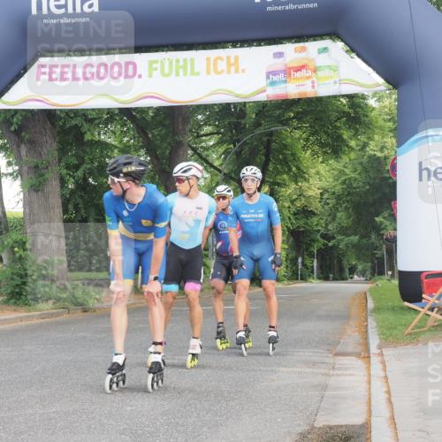 29.06.2025 - hella hamburg halbmarathon KatJ http://msf.ph/oto/8156329 29.06.2025 09:00:15 Zwischen KM18-KM19  meine-sportfotos.de