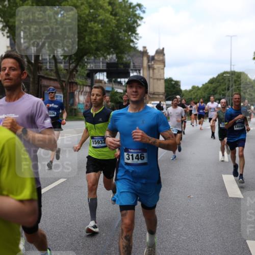 29.06.2025 - hella hamburg halbmarathon Yannick Fuchs http://msf.ph/oto/8156427 29.06.2025 10:38:19 20KM 1415, 1558, 2816, 3146, 3437, 3907, 4425, 4981, 5506, 5624, 5692, 6490, 6705, 6991, 7005, 7093, 7451, 8063, 8145, 8218, 8900, 9043, 9081, 9374, 9633, 9931, 10246, 10669, 10930, 11153, 11346, 11648, 11848, 12327, 12438, 12966, 13348, 13421, 13996, 14690, 14861, 15383, 15512, 15862, 15932, 16062, 16105, 16224, 16301, 16547, 16549, 16648, 16720, 17251, 17376, 17516, 17912, 18678, 18775, 18942, 19090 meine-sportfotos.de