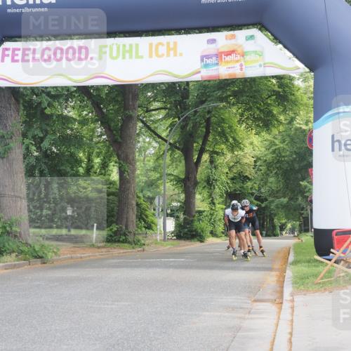 29.06.2025 - hella hamburg halbmarathon KatJ http://msf.ph/oto/8156445 29.06.2025 09:02:15 Zwischen KM18-KM19  meine-sportfotos.de