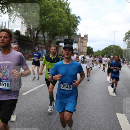 29.06.2025 - hella hamburg halbmarathon Yannick Fuchs http://msf.ph/oto/8156536 29.06.2025 10:38:19 20KM 1415, 1558, 2816, 3146, 3437, 3907, 4425, 4981, 5506, 5624, 5692, 6490, 6705, 6991, 7005, 7093, 7451, 8063, 8145, 8218, 8900, 9043, 9081, 9374, 9633, 9931, 10246, 10669, 10930, 11153, 11346, 11648, 11848, 12327, 12438, 12966, 13348, 13421, 13996, 14690, 14861, 15383, 15512, 15862, 15932, 16062, 16105, 16224, 16301, 16547, 16549, 16648, 16720, 17251, 17376, 17516, 17912, 18678, 18775, 18942, 19090 meine-sportfotos.de