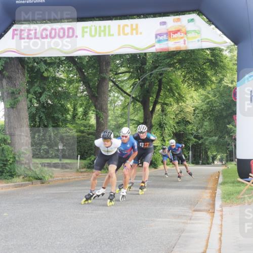 29.06.2025 - hella hamburg halbmarathon KatJ http://msf.ph/oto/8156551 29.06.2025 09:02:16 Zwischen KM18-KM19  meine-sportfotos.de
