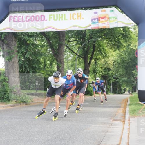 29.06.2025 - hella hamburg halbmarathon KatJ http://msf.ph/oto/8156566 29.06.2025 09:02:16 Zwischen KM18-KM19  meine-sportfotos.de