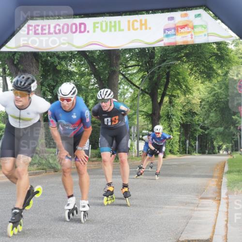 29.06.2025 - hella hamburg halbmarathon KatJ http://msf.ph/oto/8156612 29.06.2025 09:02:17 Zwischen KM18-KM19  meine-sportfotos.de