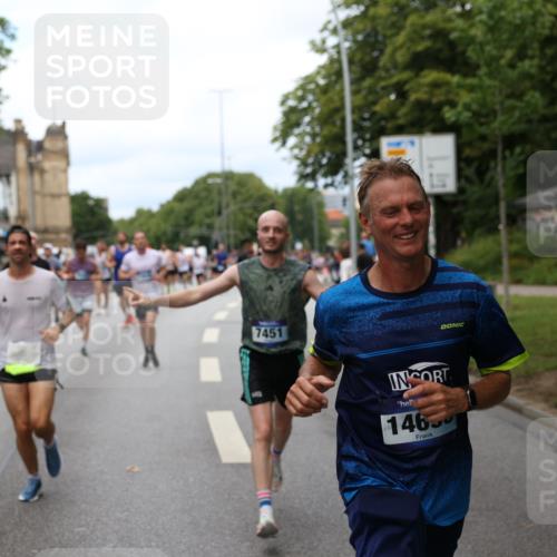 29.06.2025 - hella hamburg halbmarathon Yannick Fuchs http://msf.ph/oto/8156733 29.06.2025 10:38:21 20KM 1415, 1558, 2816, 3907, 4425, 4981, 4999, 5275, 5506, 5624, 5692, 6490, 6705, 6991, 7005, 7093, 7451, 8063, 8145, 8218, 8900, 9043, 9081, 9374, 9633, 9931, 10246, 10669, 10930, 11153, 11346, 11648, 11848, 12327, 12438, 12554, 12966, 13421, 13996, 14690, 14798, 14861, 15383, 15512, 15862, 15932, 16062, 16105, 16224, 16301, 16547, 16549, 16648, 16720, 17251, 17376, 17516, 17912, 18678, 18942 meine-sportfotos.de