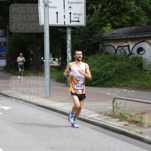 29.06.2025 - hella hamburg halbmarathon Yannick Fuchs http://msf.ph/oto/8156743 29.06.2025 10:17:47 20KM 3720, 4571, 9475, 16548, 18693 meine-sportfotos.de