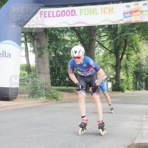 29.06.2025 - hella hamburg halbmarathon KatJ http://msf.ph/oto/8156747 29.06.2025 09:02:17 Zwischen KM18-KM19  meine-sportfotos.de