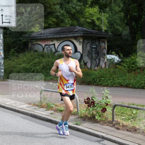 29.06.2025 - hella hamburg halbmarathon Yannick Fuchs http://msf.ph/oto/8156762 29.06.2025 10:17:48 20KM 2618, 3720, 4571, 9475, 16548, 18693 meine-sportfotos.de