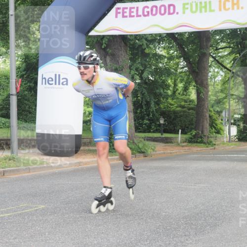 29.06.2025 - hella hamburg halbmarathon KatJ http://msf.ph/oto/8156803 29.06.2025 09:02:18 Zwischen KM18-KM19  meine-sportfotos.de