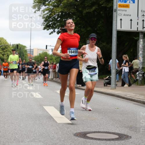 29.06.2025 - hella hamburg halbmarathon Yannick Fuchs http://msf.ph/oto/8156804 29.06.2025 10:58:40 20KM 1062, 1229, 1842, 2298, 2463, 2698, 3572, 3663, 5354, 5365, 6100, 6907, 6908, 7081, 7271, 7474, 8171, 8405, 9254, 9816, 9986, 10067, 10402, 10824, 10962, 11556, 11960, 12426, 12475, 12781, 12843, 14465, 14822, 15009, 16344, 16367, 16455, 16605, 16753, 16770, 16911, 17140, 17763, 17895, 18440, 18520, 18707, 18739 meine-sportfotos.de
