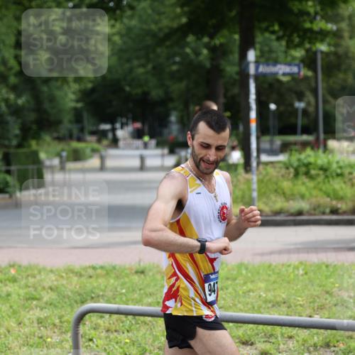 29.06.2025 - hella hamburg halbmarathon Yannick Fuchs http://msf.ph/oto/8156819 29.06.2025 10:17:49 20KM 2618, 3720, 4571, 9475, 16548, 18693 meine-sportfotos.de