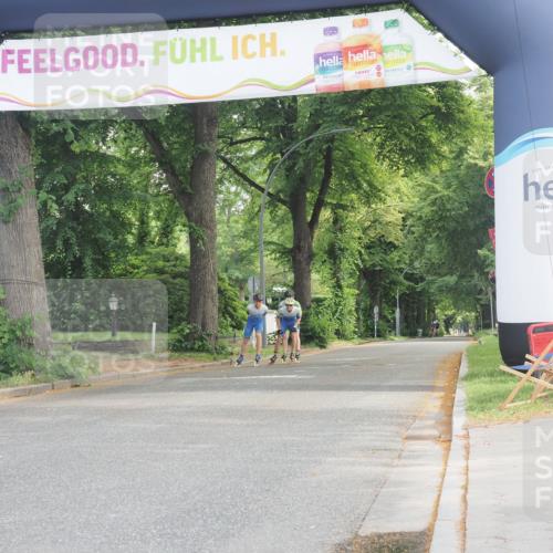 29.06.2025 - hella hamburg halbmarathon KatJ http://msf.ph/oto/8156831 29.06.2025 09:02:36 Zwischen KM18-KM19  meine-sportfotos.de