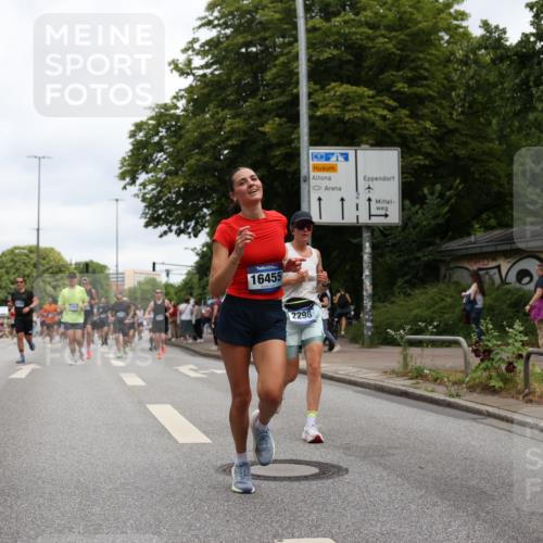 29.06.2025 - hella hamburg halbmarathon Yannick Fuchs http://msf.ph/oto/8156872 29.06.2025 10:58:40 20KM 1062, 1229, 1842, 2298, 2463, 2698, 3572, 3663, 5354, 5365, 6100, 6907, 6908, 7081, 7271, 7474, 8171, 8405, 9254, 9816, 9986, 10067, 10402, 10824, 10962, 11556, 11960, 12426, 12475, 12781, 12843, 14465, 14822, 15009, 16344, 16367, 16455, 16605, 16753, 16770, 16911, 17140, 17763, 17895, 18440, 18520, 18707, 18739 meine-sportfotos.de