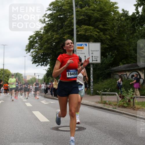 29.06.2025 - hella hamburg halbmarathon Yannick Fuchs http://msf.ph/oto/8156938 29.06.2025 10:58:41 20KM 1062, 1186, 1229, 1842, 2298, 2463, 2698, 3572, 3663, 5354, 5365, 6907, 6908, 7081, 7271, 7474, 8171, 8405, 9254, 9816, 9986, 10067, 10402, 10824, 10962, 11556, 11960, 12426, 12475, 12781, 12843, 13210, 14022, 14465, 14822, 15009, 16344, 16367, 16455, 16605, 16753, 16770, 16911, 17140, 17763, 17895, 18440, 18520, 18707, 18739 meine-sportfotos.de