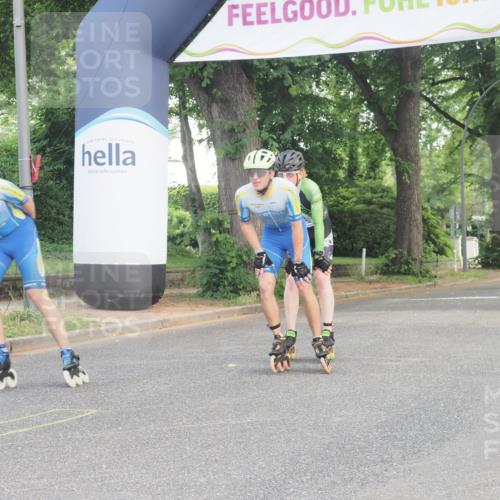 29.06.2025 - hella hamburg halbmarathon KatJ http://msf.ph/oto/8156998 29.06.2025 09:02:38 Zwischen KM18-KM19  meine-sportfotos.de