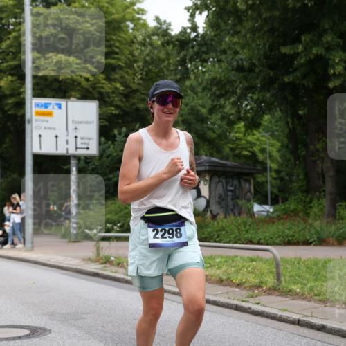 29.06.2025 - hella hamburg halbmarathon Yannick Fuchs http://msf.ph/oto/8157027 29.06.2025 10:58:42 20KM 1062, 1186, 1229, 1842, 2298, 2463, 2698, 3572, 3663, 5354, 5365, 6907, 6908, 7081, 7271, 7474, 8405, 9254, 9986, 10067, 10402, 10824, 10962, 11556, 12426, 12475, 12781, 12843, 13210, 14022, 14465, 15009, 16344, 16367, 16455, 16605, 16770, 16911, 17140, 17763, 17895, 18440, 18520, 18707 meine-sportfotos.de