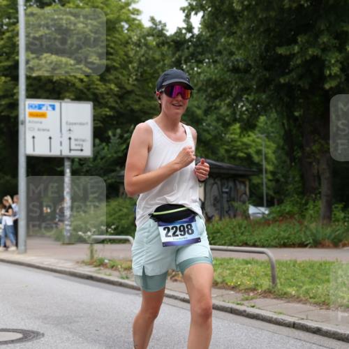 29.06.2025 - hella hamburg halbmarathon Yannick Fuchs http://msf.ph/oto/8157041 29.06.2025 10:58:42 20KM 1062, 1186, 1229, 1842, 2298, 2463, 2698, 3572, 3663, 5354, 5365, 6907, 6908, 7081, 7271, 7474, 8405, 9254, 9986, 10067, 10402, 10824, 10962, 11556, 12426, 12475, 12781, 12843, 13210, 14022, 14465, 15009, 16344, 16367, 16455, 16605, 16770, 16911, 17140, 17763, 17895, 18440, 18520, 18707 meine-sportfotos.de