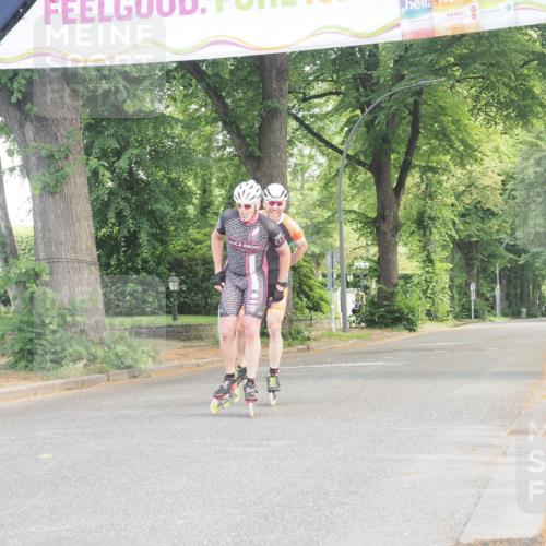29.06.2025 - hella hamburg halbmarathon KatJ http://msf.ph/oto/8157099 29.06.2025 09:02:50 Zwischen KM18-KM19  meine-sportfotos.de
