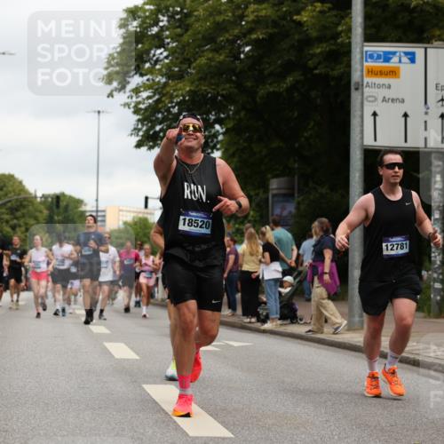 29.06.2025 - hella hamburg halbmarathon Yannick Fuchs http://msf.ph/oto/8157227 29.06.2025 10:58:45 20KM 1062, 1186, 1229, 1842, 2136, 2298, 2463, 2698, 3572, 3663, 3746, 5354, 5365, 6907, 6908, 7081, 7271, 7474, 8405, 9254, 9986, 10067, 10402, 10824, 10962, 11556, 12426, 12475, 12781, 12843, 13210, 14022, 14465, 15009, 16344, 16367, 16455, 16605, 16770, 16911, 17140, 17763, 17895, 18196, 18440, 18520, 18707, 18768 meine-sportfotos.de
