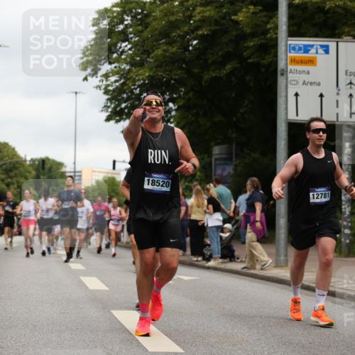 29.06.2025 - hella hamburg halbmarathon Yannick Fuchs http://msf.ph/oto/8157237 29.06.2025 10:58:46 20KM 1062, 1186, 1229, 1842, 2136, 2298, 2463, 2698, 3572, 3663, 3746, 5354, 5365, 6907, 6908, 7081, 7271, 7474, 8405, 9254, 9986, 10067, 10402, 10824, 10962, 11556, 12426, 12475, 12781, 12843, 13210, 14022, 14465, 15009, 16344, 16367, 16455, 16605, 16770, 16911, 17140, 17763, 17895, 18196, 18440, 18520, 18707, 18768 meine-sportfotos.de