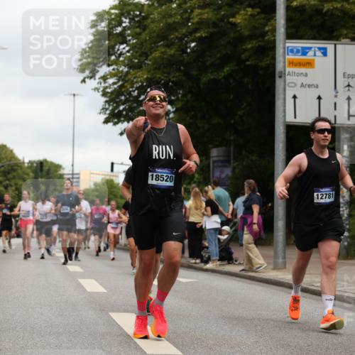 29.06.2025 - hella hamburg halbmarathon Yannick Fuchs http://msf.ph/oto/8157248 29.06.2025 10:58:46 20KM 1062, 1186, 1229, 1842, 2136, 2298, 2463, 2698, 3572, 3663, 3746, 5354, 5365, 6907, 6908, 7081, 7271, 7474, 8405, 9254, 9986, 10067, 10402, 10824, 10962, 11556, 12426, 12475, 12781, 12843, 13210, 14022, 14465, 15009, 16344, 16367, 16455, 16605, 16770, 16911, 17140, 17763, 17895, 18196, 18440, 18520, 18707, 18768 meine-sportfotos.de