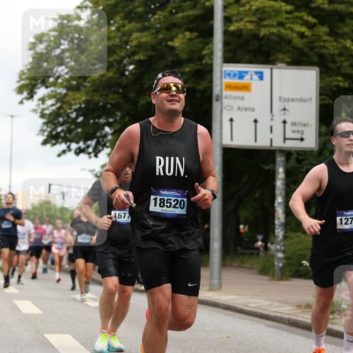 29.06.2025 - hella hamburg halbmarathon Yannick Fuchs http://msf.ph/oto/8157408 29.06.2025 10:58:46 20KM 1062, 1186, 1229, 1842, 2136, 2298, 2463, 2698, 3572, 3663, 3746, 5354, 5365, 6907, 6908, 7081, 7271, 7474, 8405, 9254, 9986, 10067, 10402, 10824, 10962, 11556, 12426, 12475, 12781, 12843, 13210, 14022, 14465, 15009, 16344, 16367, 16455, 16605, 16770, 16911, 17140, 17763, 17895, 18196, 18440, 18520, 18707, 18768 meine-sportfotos.de