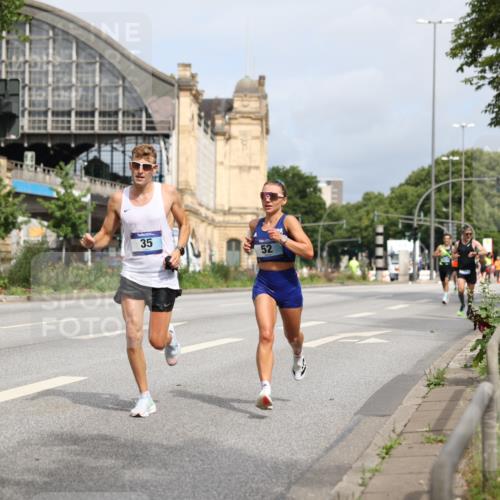 29.06.2025 - hella hamburg halbmarathon Yannick Fuchs http://msf.ph/oto/8157462 29.06.2025 10:18:29 20KM 35, 52, 4128, 7862, 9151, 11624, 16169, 17771, 18328, 18930 meine-sportfotos.de