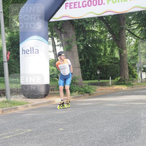 29.06.2025 - hella hamburg halbmarathon KatJ http://msf.ph/oto/8157551 29.06.2025 09:03:49 Zwischen KM18-KM19  meine-sportfotos.de