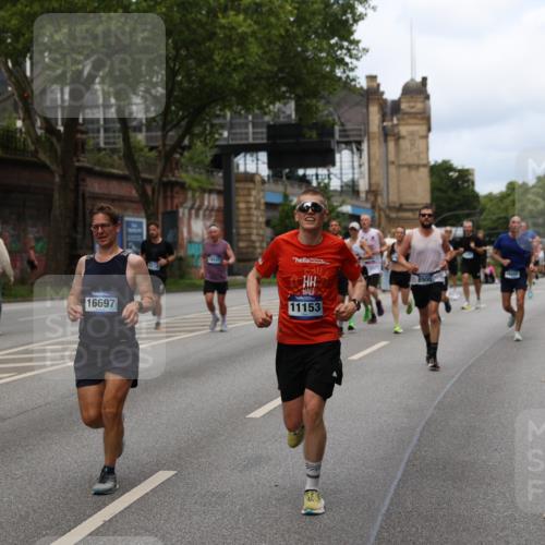 29.06.2025 - hella hamburg halbmarathon Yannick Fuchs http://msf.ph/oto/8157622 29.06.2025 10:38:28 20KM 1220, 1415, 1558, 2365, 2402, 2816, 3021, 3907, 4310, 4425, 4981, 4999, 5231, 5275, 5476, 5624, 5692, 6490, 6705, 6903, 6991, 7005, 7191, 8063, 8145, 8218, 8722, 8900, 9081, 9374, 9444, 9633, 10193, 10669, 10930, 11153, 11346, 11469, 12438, 12554, 12966, 13421, 13996, 14798, 14861, 15225, 15233, 15280, 15512, 15862, 16062, 16224, 16301, 16316, 16547, 16549, 16893, 17251, 17376, 17729, 17748, 17912, 18942 meine-sportfotos.de