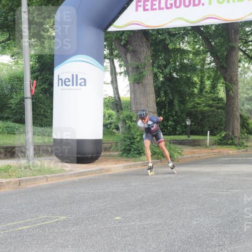 29.06.2025 - hella hamburg halbmarathon KatJ http://msf.ph/oto/8157718 29.06.2025 09:04:00 Zwischen KM18-KM19  meine-sportfotos.de