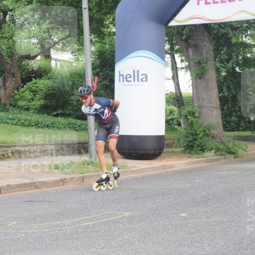 29.06.2025 - hella hamburg halbmarathon KatJ http://msf.ph/oto/8157776 29.06.2025 09:04:00 Zwischen KM18-KM19  meine-sportfotos.de