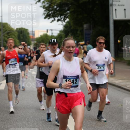 29.06.2025 - hella hamburg halbmarathon Yannick Fuchs http://msf.ph/oto/8157906 29.06.2025 10:58:52 20KM 1062, 1186, 1229, 1842, 2136, 2698, 3572, 3663, 3746, 4945, 5354, 5365, 6907, 6908, 7081, 7271, 8405, 9986, 10067, 10402, 10824, 10962, 11556, 12177, 12426, 12475, 12781, 12843, 13210, 13793, 14022, 14465, 15009, 16344, 16367, 16605, 16770, 16911, 17140, 17763, 17895, 18196, 18520, 18575, 18577, 18707, 18768 meine-sportfotos.de