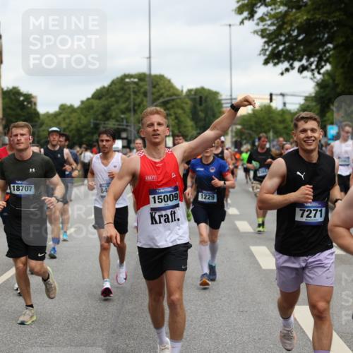 29.06.2025 - hella hamburg halbmarathon Yannick Fuchs http://msf.ph/oto/8157995 29.06.2025 10:58:53 20KM 1062, 1186, 1229, 1842, 2136, 2698, 3572, 3663, 3746, 4945, 5354, 5365, 6907, 6908, 7081, 7271, 7717, 8405, 9986, 10067, 10402, 10824, 10962, 11556, 12177, 12211, 12212, 12426, 12475, 12781, 12843, 13210, 13793, 14022, 14465, 15009, 16344, 16367, 16605, 16770, 16911, 17140, 17763, 17895, 18196, 18520, 18575, 18577, 18707, 18768 meine-sportfotos.de
