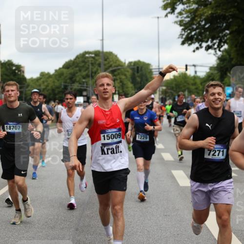 29.06.2025 - hella hamburg halbmarathon Yannick Fuchs http://msf.ph/oto/8158012 29.06.2025 10:58:53 20KM 1062, 1186, 1229, 1842, 2136, 2698, 3572, 3663, 3746, 4945, 5354, 5365, 6907, 6908, 7081, 7271, 7717, 8405, 9986, 10067, 10402, 10824, 10962, 11556, 12177, 12211, 12212, 12426, 12475, 12781, 12843, 13210, 13793, 14022, 14465, 15009, 16344, 16367, 16605, 16770, 16911, 17140, 17763, 17895, 18196, 18520, 18575, 18577, 18707, 18768 meine-sportfotos.de