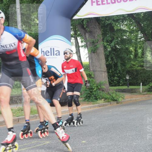 29.06.2025 - hella hamburg halbmarathon KatJ http://msf.ph/oto/8158030 29.06.2025 09:04:16 Zwischen KM18-KM19  meine-sportfotos.de