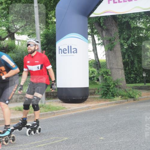 29.06.2025 - hella hamburg halbmarathon KatJ http://msf.ph/oto/8158068 29.06.2025 09:04:17 Zwischen KM18-KM19  meine-sportfotos.de